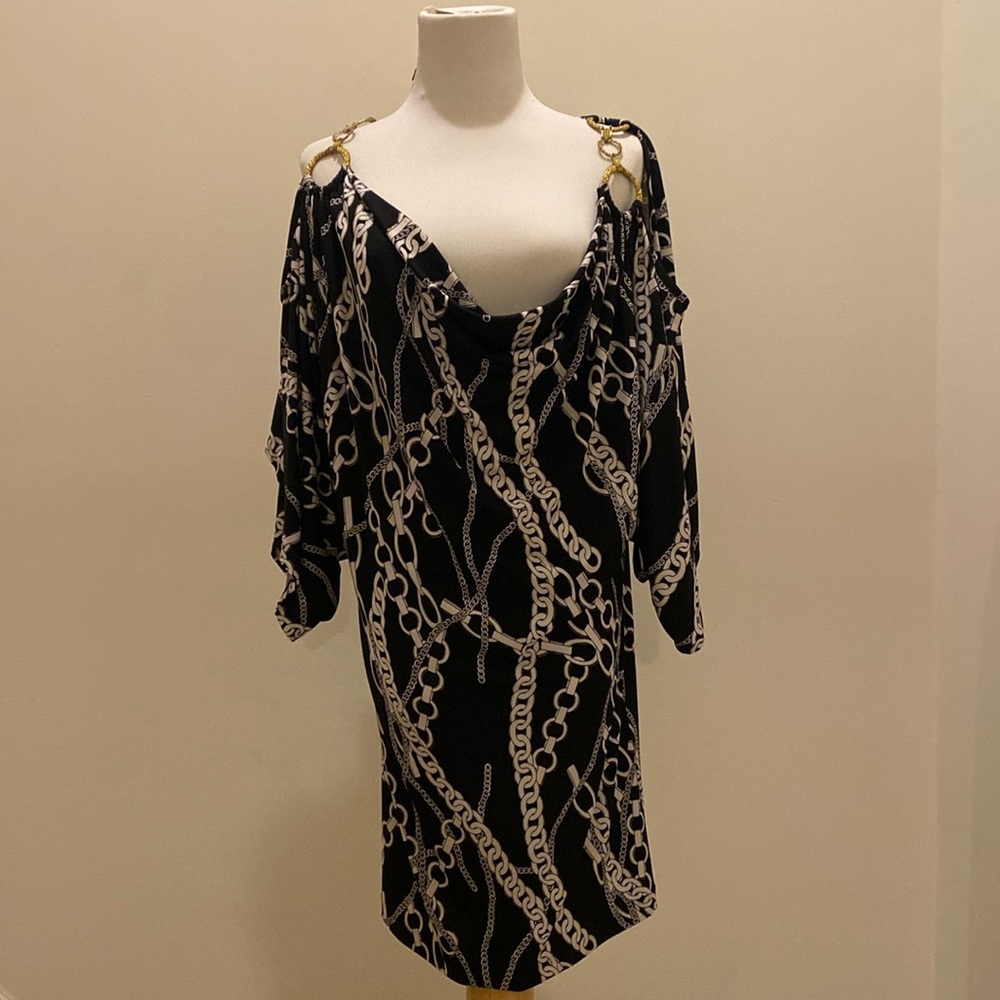 “Cache” dress that is stylish  & so comfortable to wear. 
It’s a must!